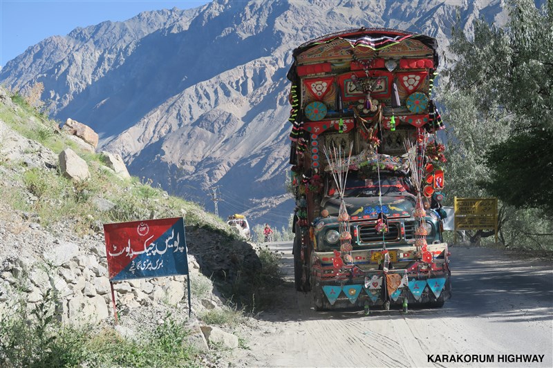KARAKORUM HIGHWAY